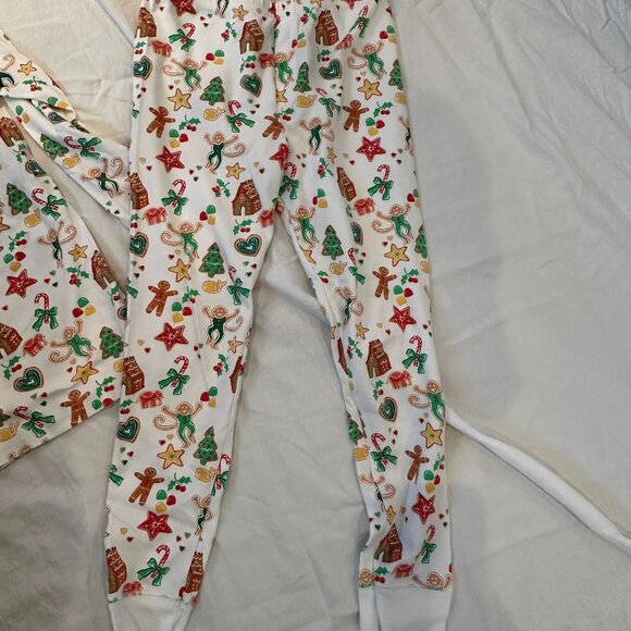 Roller Rabbit Kids Pajama Set Gingerbread - Christmas / Holiday! - Picture 5 of 5